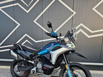 CF MOTO 800MT-X
