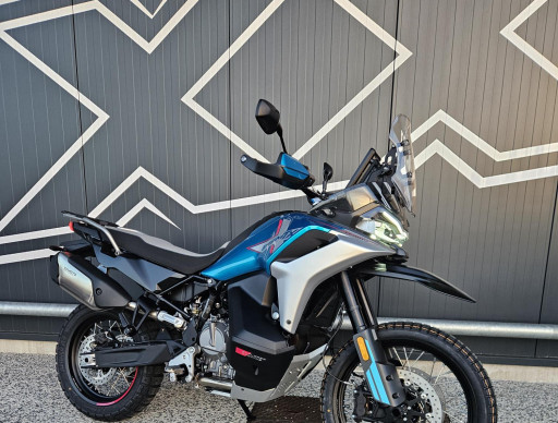 CF MOTO 800MT-X